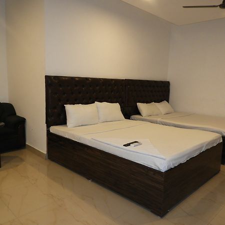 Hotel Lions India Chennai Exterior foto